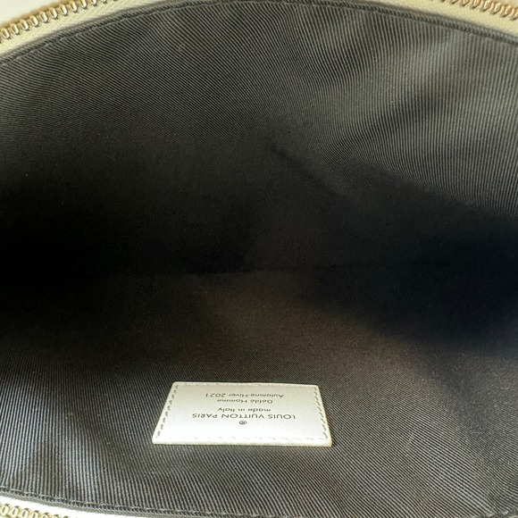 Louis Vuitton Newspaper Pouch Calfskin Leather Clutch Bag Virgil Abloh LV News - Picture 7 of 16